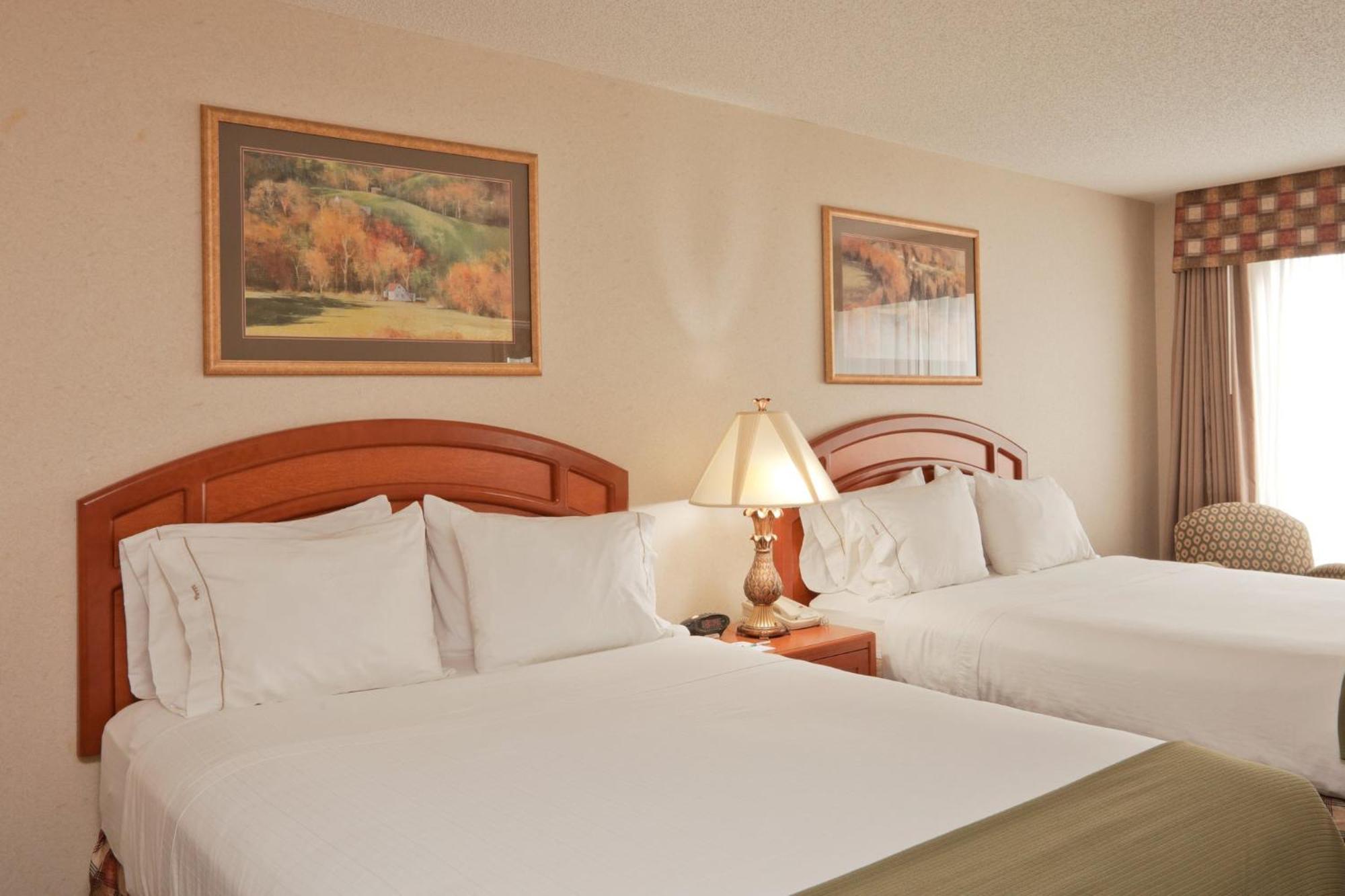 Holiday Inn Express Hotel & Suites Bryan-Montpelier By Ihg Холидей-Сити Экстерьер фото